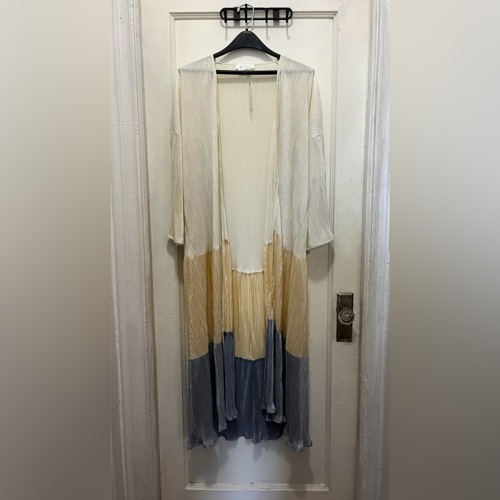 Anthropologie three tone shimmery robe